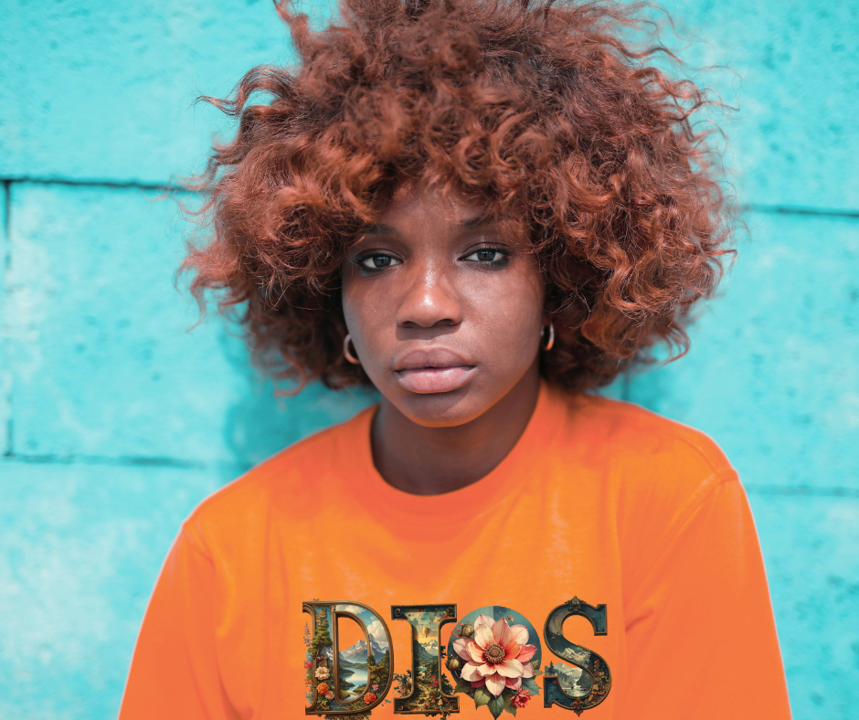Dios Mi Roca" Botanical Graphic Tee – Vintage Orange Christian T-Shirt – Spanish Faith Apparel Floral Design